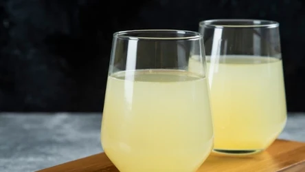 Jak pić sok z cytryny? Korzyści jest więcej niż myślisz