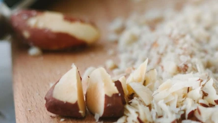 Orzechy brazylijskie są bardzo zdrowe, ale można zjeść ich jedynie kilka sztuk dziennie 