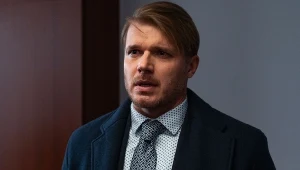 Ostry spór w szpitalu. Problemy z pacjentką i... dylematy sercowe