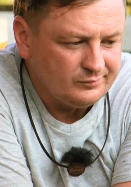 Janusz wyjawił, czemu naprawdę opuścił "Farmę". W sieci wrze. A więc tak to wyglądało