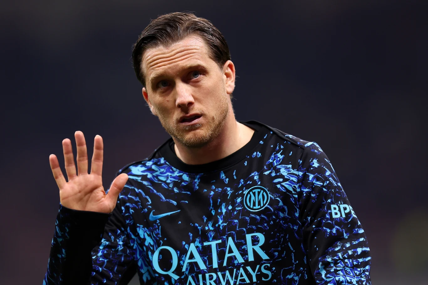 Piotr Zieliński article cover