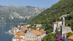 Taniej niż w Chorwacji, a bez tłumów. Polacy coraz częściej wybierają ten kierunek 