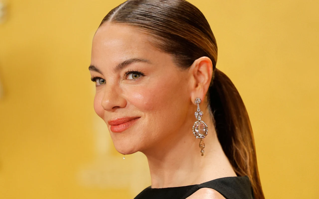 Michelle Monaghan w clean look make-up na rozdaniu Actor Awards