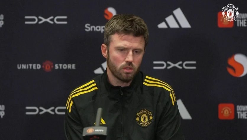 Carrick z dużą pewnością przed starciem z Newcastle. "Nie damy się ponieść emocjom". WIDEO
