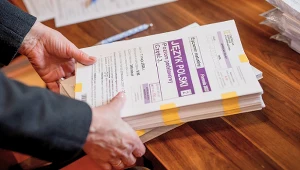 Rozpoczął się próbny egzamin z polskiego. Mamy arkusz CKE z odpowiedziami