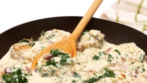 Wcale nie musisz jeść miałkich dań. Żołądkowcy muszą włączyć do menu