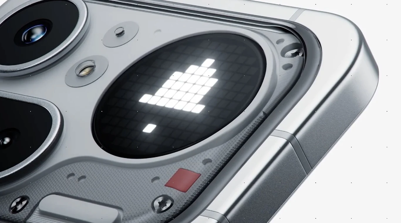 Smartfony Nothing Phone 4a i 4a Pro zaprezentowane. Znamy polskie ceny. Metalowa obudowa Nothing Phone 4a Pro z trzema obiektywami aparatu i Glyph Matrix.