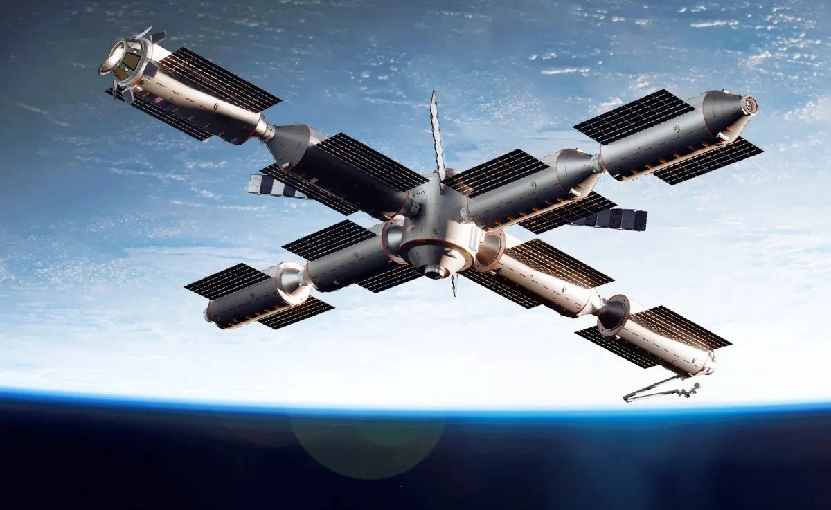 Ta stacja kosmiczna ma zastąpić ISS. Haven-2 coraz bliżej realizacji. Stacja kosmiczna Haven-2 z panelami słonecznymi, modułami badawczymi oraz ramieniem robotycznym na tle Ziemi