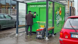 Biedronka postawiła już 2 tys. recyklomatów