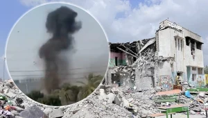 Zniszczona szkoła w Iranie. W nalocie zginęło około 170 osób