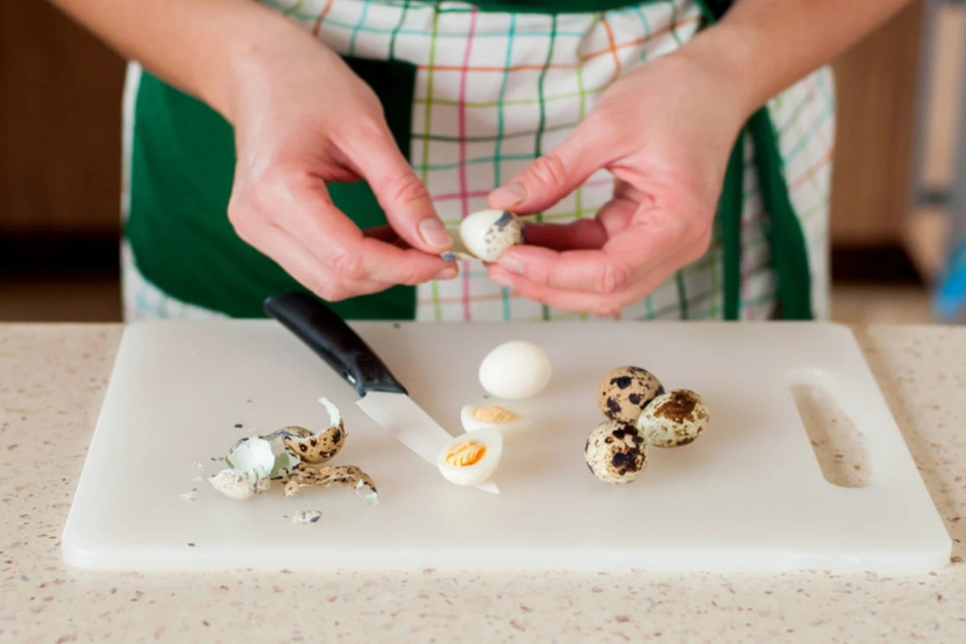 Kolejnym składnikiem są jajka przepiórcze