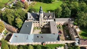 Pałac w Gorzanowie ponownie został wystawiony na sprzedaż.