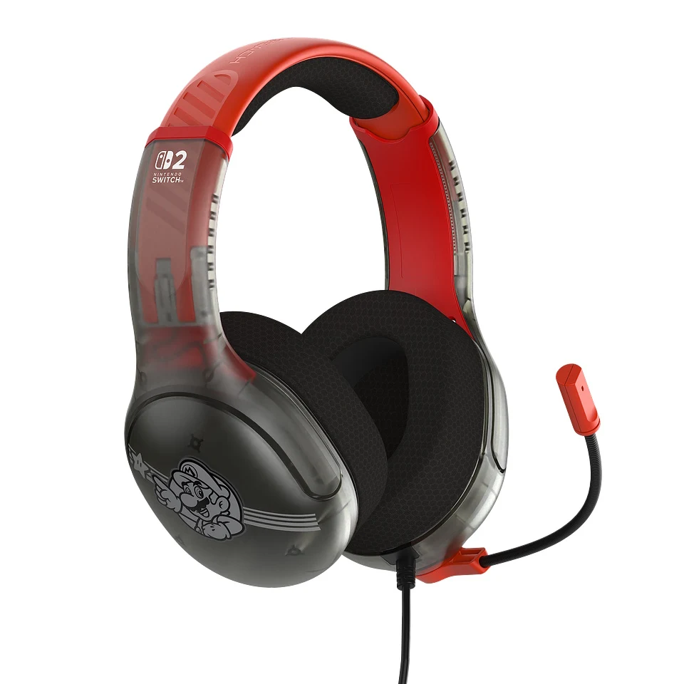Czarno-czerwone słuchawki nauszne z mikrofonem, ozdobione motywem Super Mario, przeznaczone do konsoli Nintendo Switch, posiadają wygodne poduszki nauszne oraz regulowany pałąk.