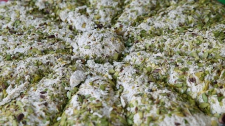 Chałwę warto jeść nie tylko ze względu na smak, ale też właściwości zdrowotne