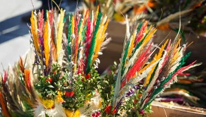 Koniecznie włóż to do palmy wielkanocnej. Babcie tak robiły na szczęście