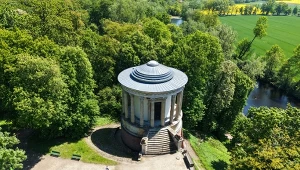 Wyjątkowy obiekt na mapie Polski. Miejsce przez lata przyciągało elity