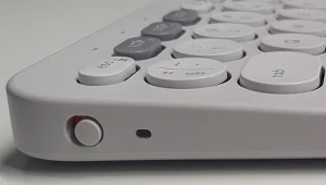 Logitech Pebble Keys 2 K380s: Wszechstronna użyteczność w kompaktowej obudowie