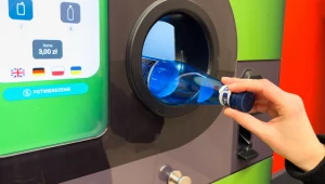 Co dzieje się z nieodebraną kaucją za butelki?