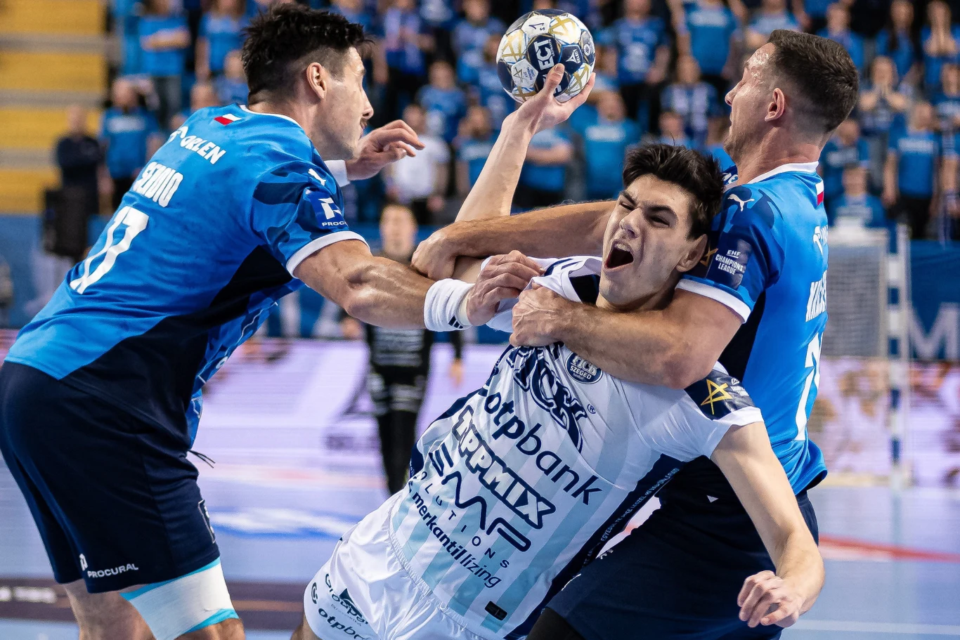 Abel Serdio i Przemysław Krajewski w obronie. Mistrzowie Polski zakończyli fazę grupową LM article cover