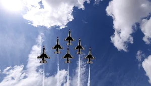 Koszty decyzji Donalda Trumpa. W sześć dni USA miały stracić miliardy dolarów