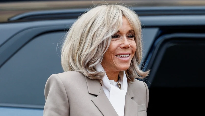 Brigitte Macron zachwyca stylem. Jej 7 zasad łatwo wykorzystać, żeby wyglądać z klasą