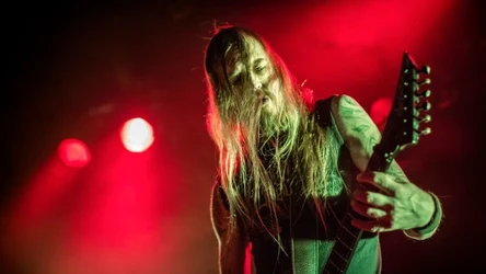 Ola Lindgren (Grave) podczas Mystic Festivalu zajmie się również partiami wokalnymi