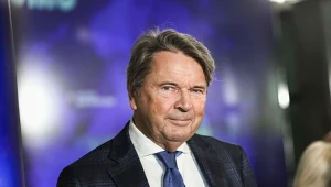 5,9 mld na koncie, o Polaku jest głośno. Na tym dorobił się fortuny