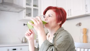 Pij szklankę dziennie. Będziesz żyć 100 lat, bo działa jak eliksir młodości