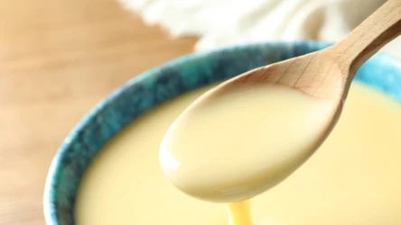 Zupa nic jest lekka i orzeźwiająca. Jej waniliowy smak zachwyca i przyjemnie chłodzi w ciepły dzień. Jak ją przygotować?