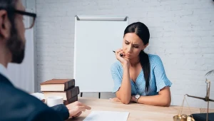 Kto otrzyma spadek po bezdzietnym? Czy zawsze warto go przyjmować?