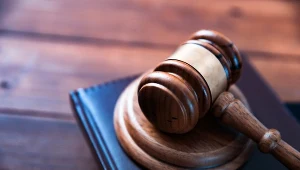 Dziedziczenie testamentowe. Komu przysługuje prawo do majątku?