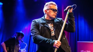 Muniek Staszczyk stoi na czele T.Love