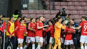 Wisła otrzymała cios i ucieka rywalom. Trener się nie hamował