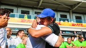 Sceny w F1, lider MŚ z problemami. Najmłodszy zwycięzca "czasówki" w historii