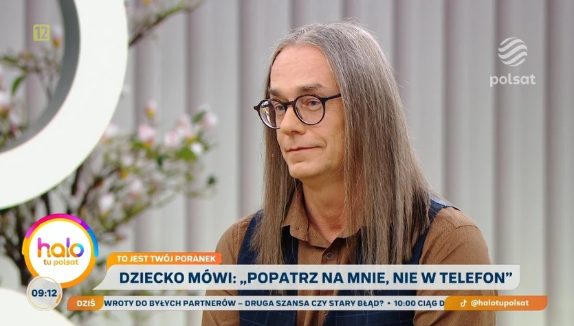 Kiedy smartfon zabiera nam czas z dziećmi