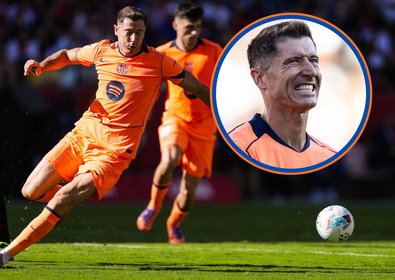 Robert Lewandowski podczas mecz z Sevillą