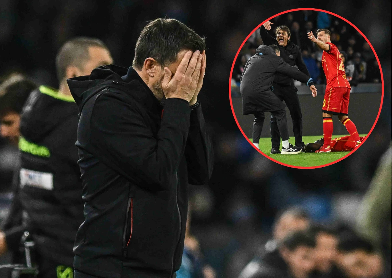 O krok od tragedii w meczu Serie A. Piłkarz osunął się na ziemię w ostatnich minutach Mężczyzna w ciemnej kurtce zakrywa twarz dłońmi, w tle piłkarz Lecce w czerwonym stroju i trener na boisku.