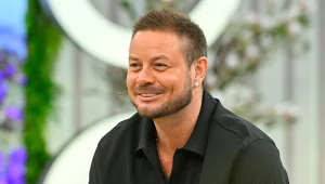 Bartek Wrona w "halo tu polsat"