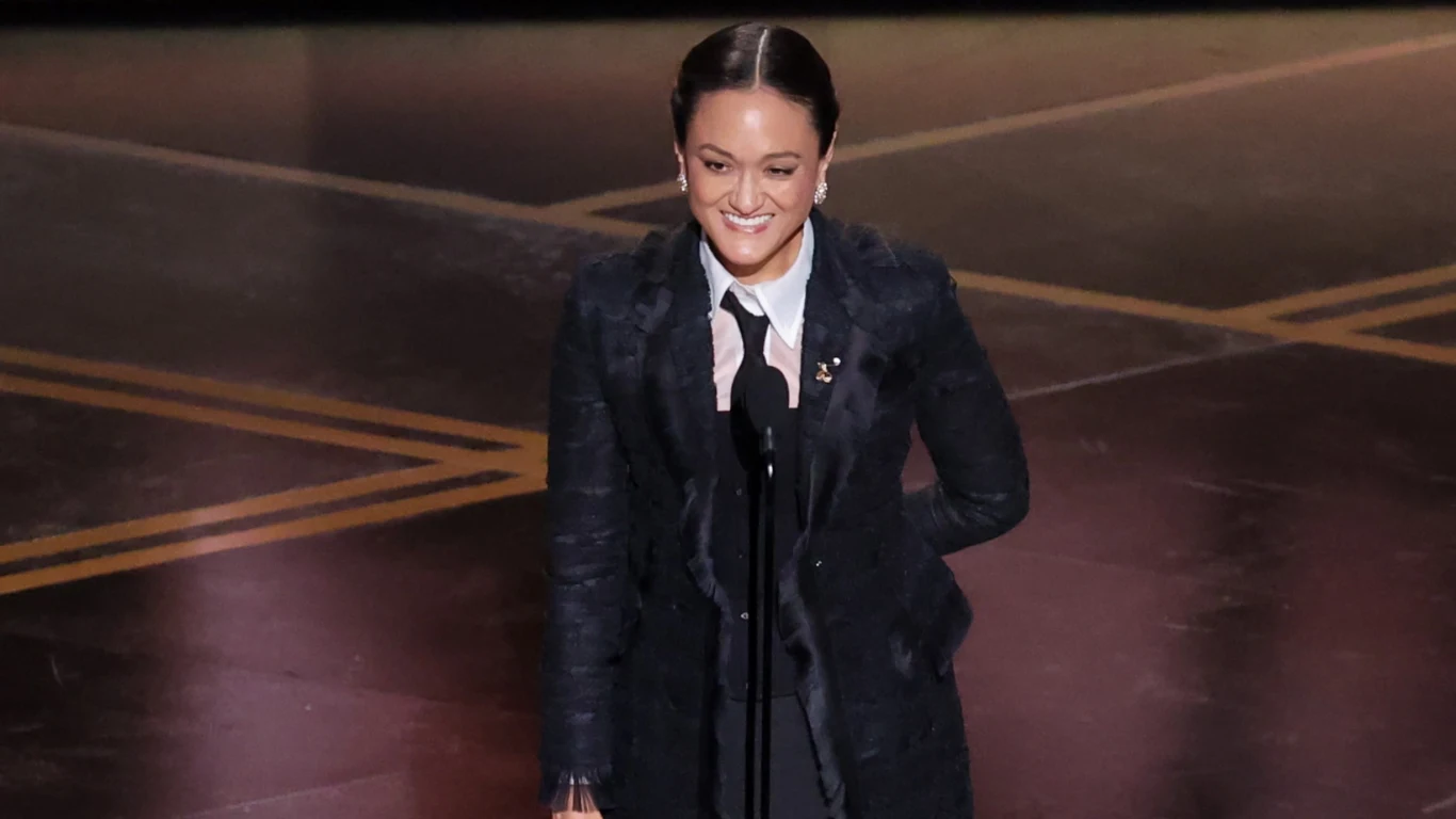 Autumn Durald Arkapaw