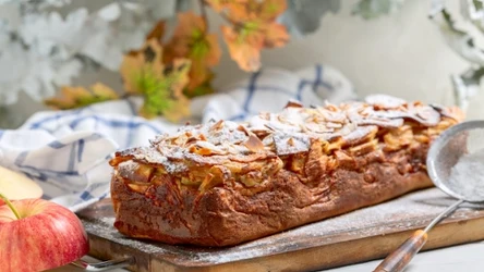 Pyszna babka z jabłkami. Idealna na każdą okazję