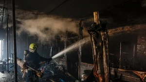 Rosja zaatakowała w kilku regionach. Prowadzą "polowania na cywilów"