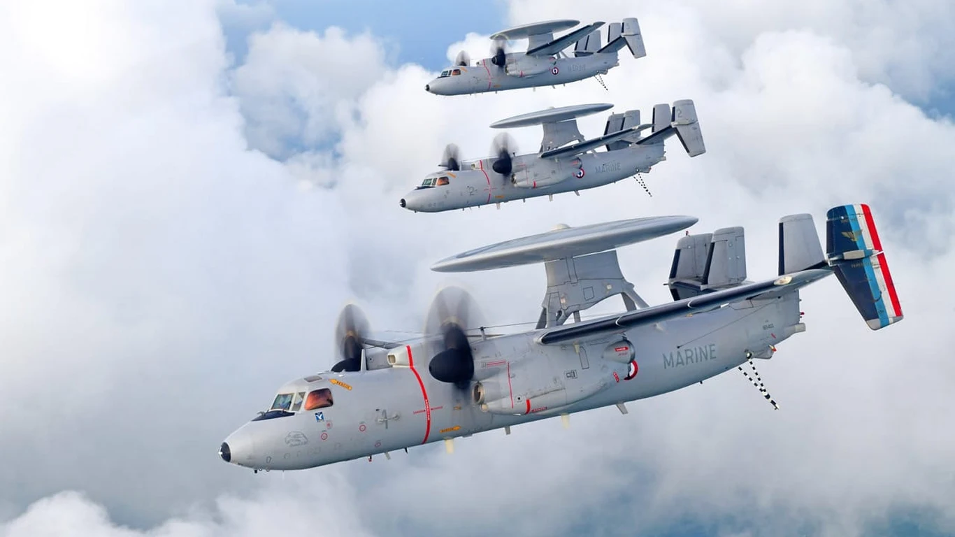 USA przerzucają na Bliski Wschód najnowsze samoloty E-2D Advanced Hawkeye USA przerzucają na Bliski Wschód najnowsze samoloty E-2D Advanced Hawkeye