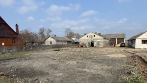 Miejsce, w którym stał dom państwa Wesołowskich, został trafiony przez pocisk