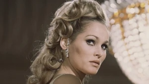 Była symbolem atrakcyjności. Zapisała się w historii dzięki odważnej scenie