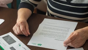 Pani Maria ma 350 tys. długu w ZUS. Płaci raty, a zadłużenie nie maleje