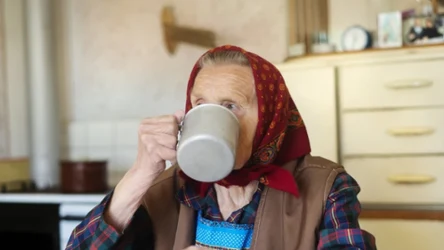 Woda z imbirem to doskonała alternatywa dla wieczornych przekąsek i herbaty