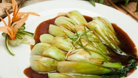 Czy kapusta pak choi jest zdrowa? Kto powinien ją spożywać?