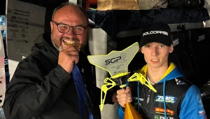 Polski biznesmen Piotr Rusiecki stoi za karierą Ukraińca Nazara Parnickiego.