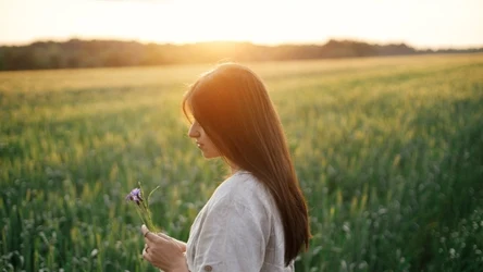 Pierwszego dnia wiosny wypatruj jej zwiastunów, które przynoszą szczęście. Zapewnisz sobie przychylność gwiazd.