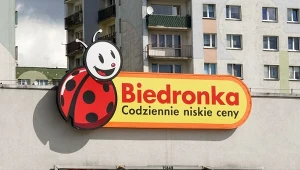 Biedronka rozważa możliwość przejęcia sieci Carrefour w Polsce. 